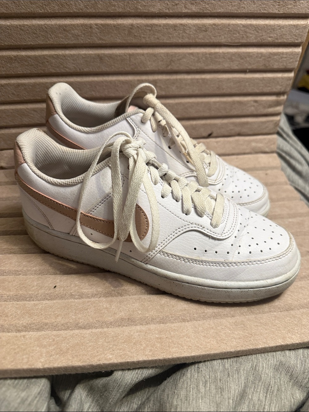 Nike Women’s White Sneakers with Metallic Pink Swoosh